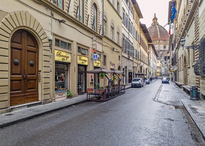 Unyca- Elegant "Santo Spirito"